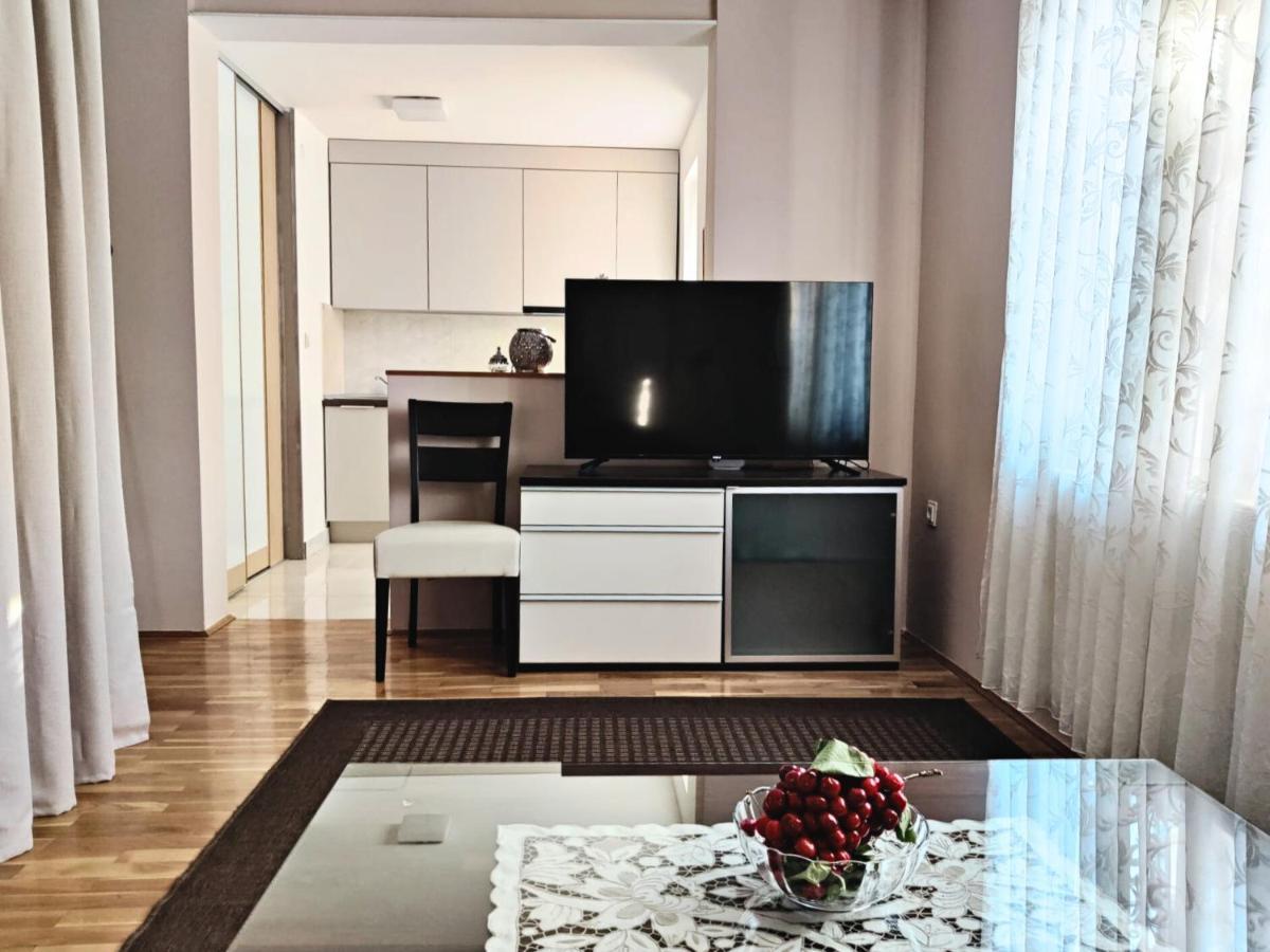 Stella Apartments Mostar Esterno foto